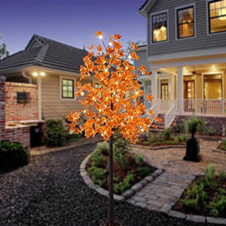 LIGHTSHARE Lighted Maple Tree Fall Deco 2